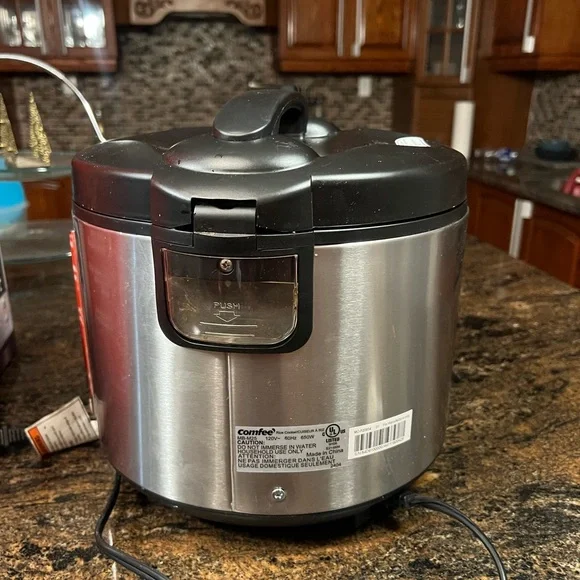 Comfee Stainless Steel Multi-Function Cooker - Picture 3 of 11